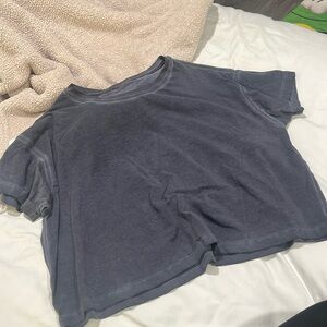 Lululemon crop tee
